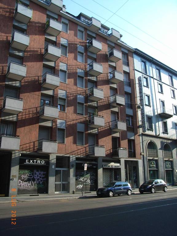 appartamento in vendita a Milano in zona Bocconi