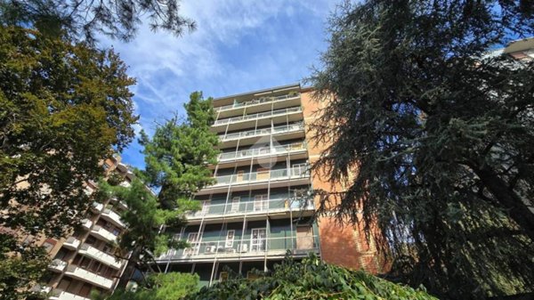 appartamento in vendita a Milano in zona Bande Nere