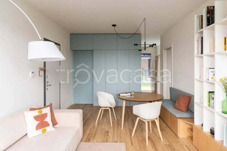 appartamento in vendita a Milano in zona Bande Nere