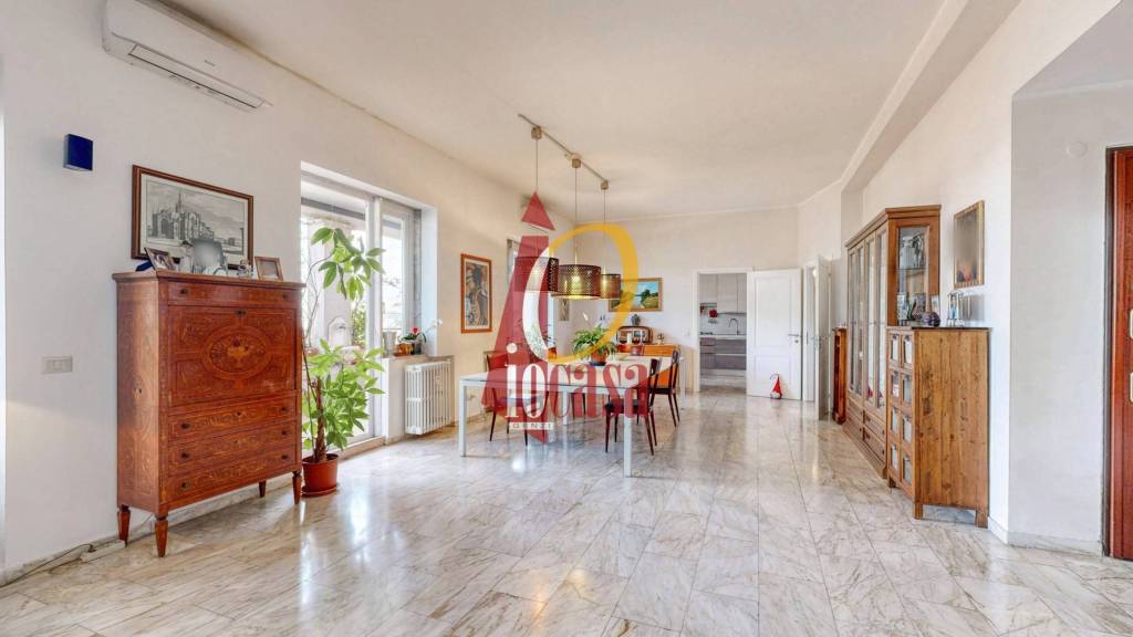appartamento in vendita a Milano in zona Piazzale Lodi