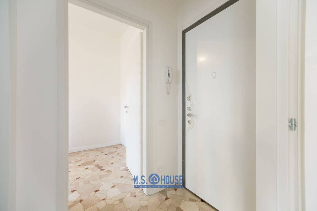 appartamento in vendita a Milano in zona Dergano