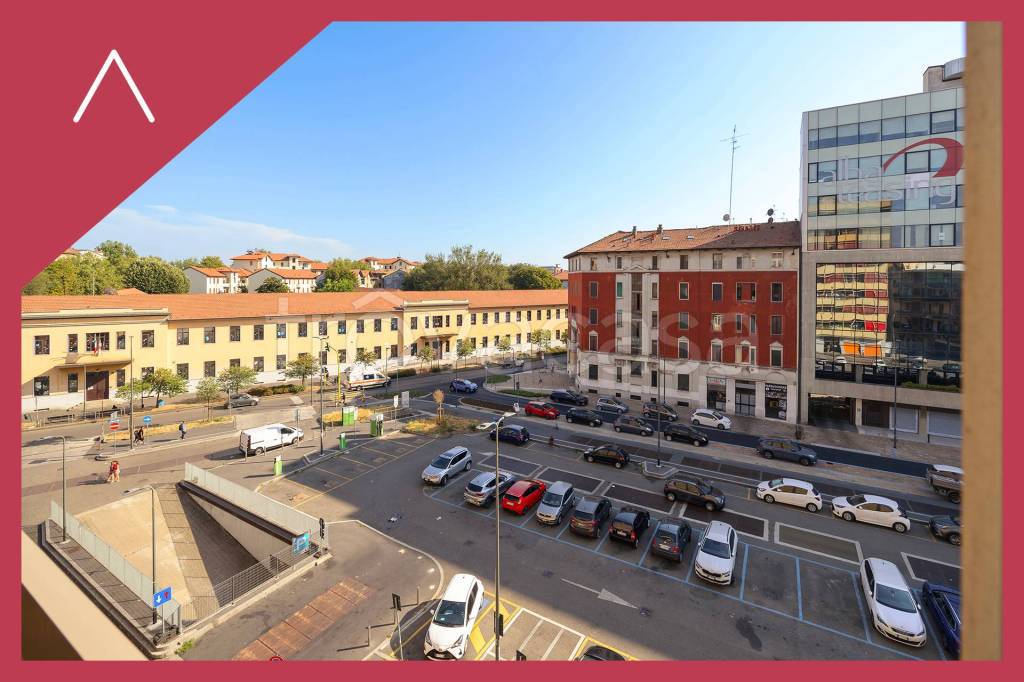 appartamento in vendita a Milano in zona Corvetto