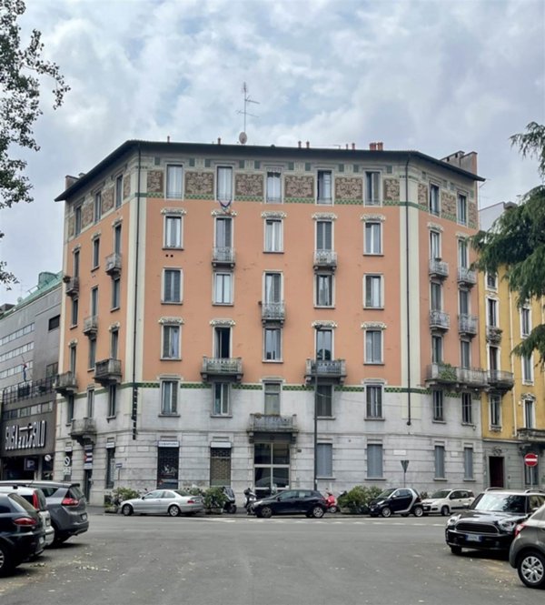 appartamento in vendita a Milano in zona Città Studi