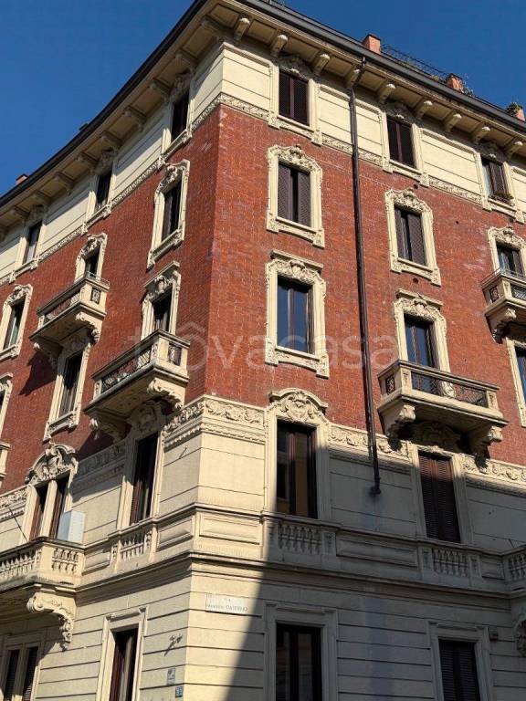 appartamento in vendita a Milano in zona Loreto