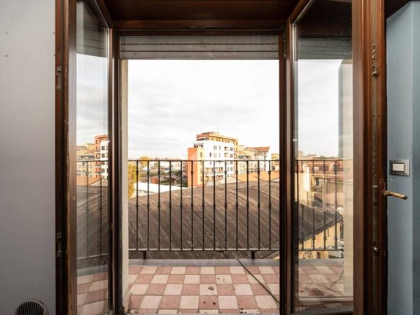 appartamento in vendita a Milano in zona Greco