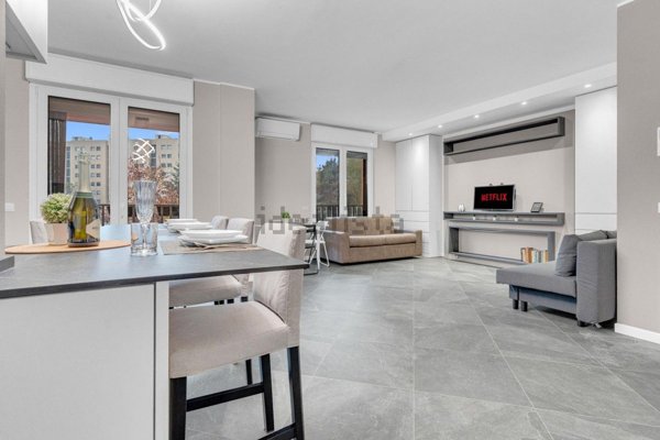 appartamento in vendita a Milano in zona Corvetto