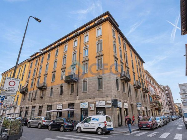 appartamento in vendita a Milano in zona Loreto