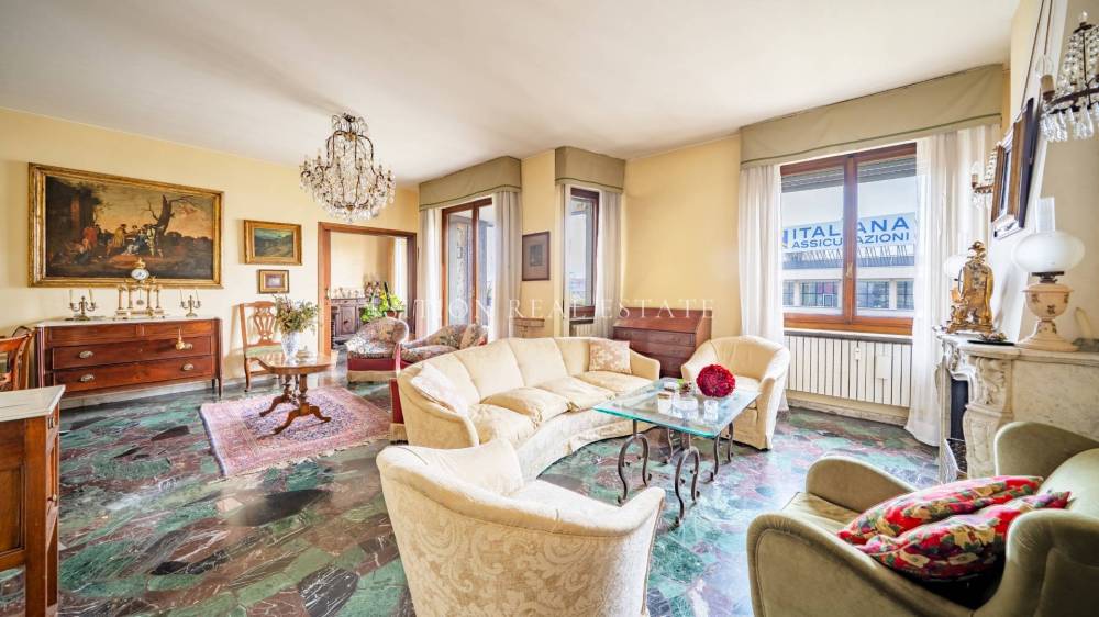 appartamento in vendita a Milano in zona Il Portello