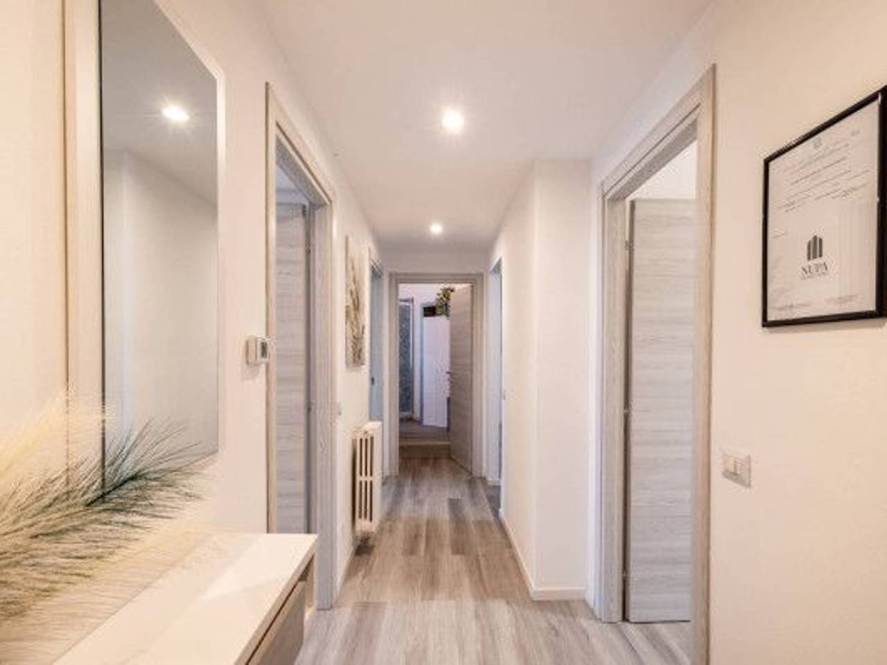 appartamento in vendita a Milano in zona De Angeli