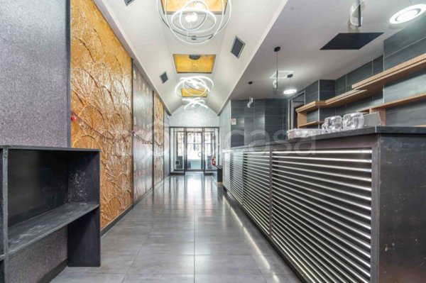 ufficio in vendita a Milano in zona Loreto