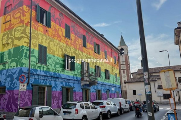 locale commerciale in vendita a Milano in zona Ortica