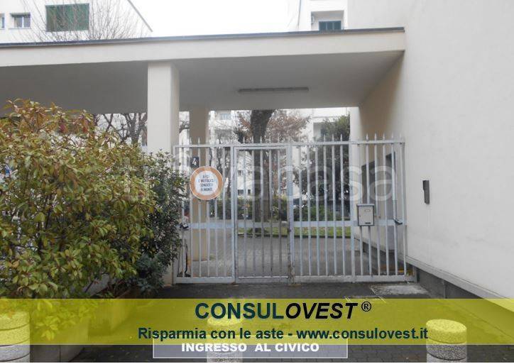 appartamento in vendita a Milano in zona Città Studi