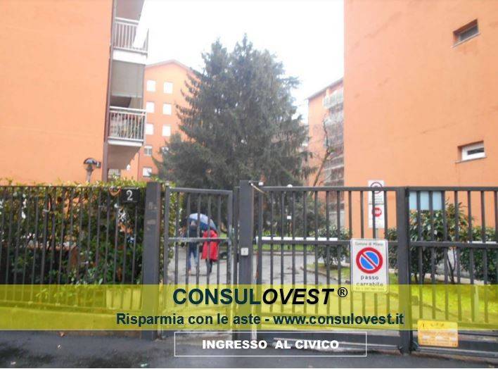 appartamento in vendita a Milano in zona Forlanini