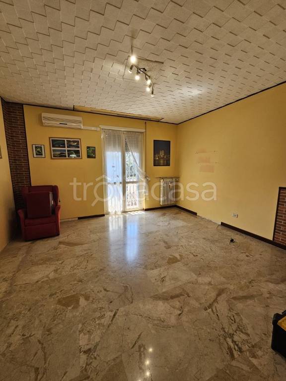 appartamento in vendita a Milano in zona Vigentino