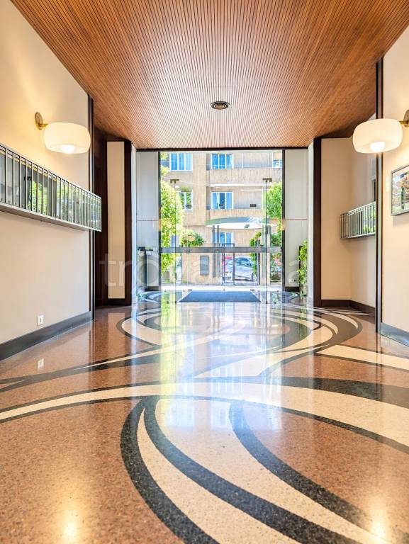 appartamento in vendita a Milano in zona Bande Nere