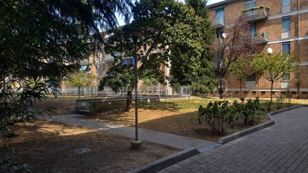 appartamento in vendita a Milano in zona Forlanini
