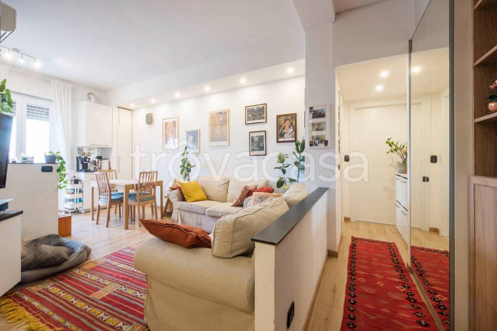 appartamento in vendita a Milano in zona Villapizzone