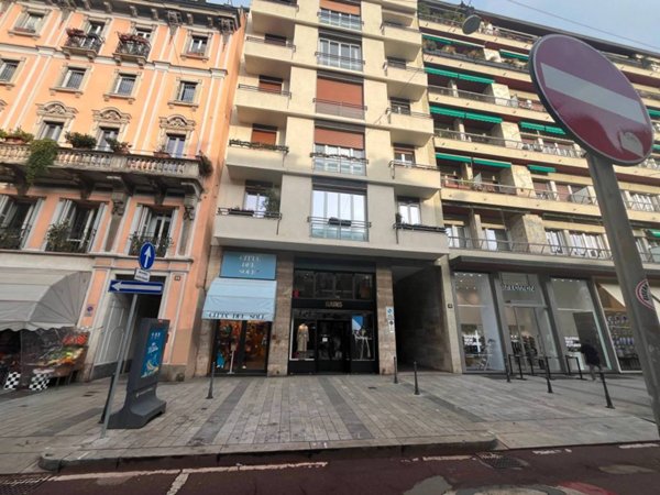 appartamento in vendita a Milano in zona Porta Garibaldi