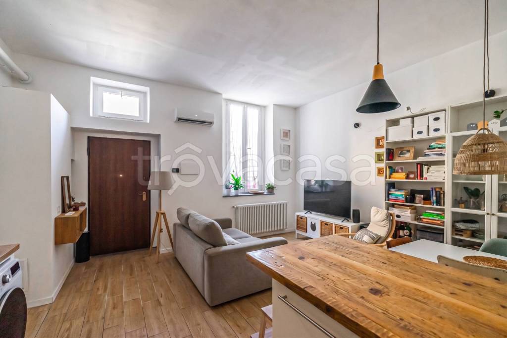 appartamento in vendita a Milano in zona Villapizzone