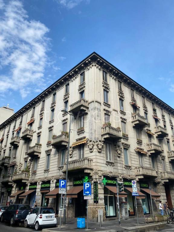 appartamento in vendita a Milano in zona Città Studi