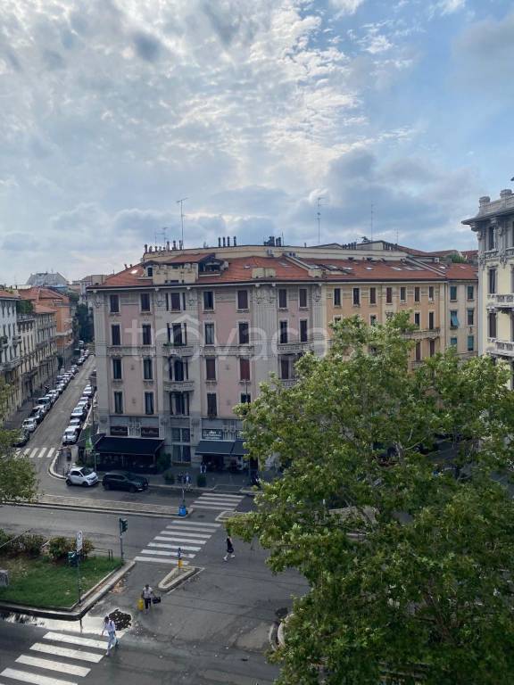appartamento in vendita a Milano in zona Città Studi