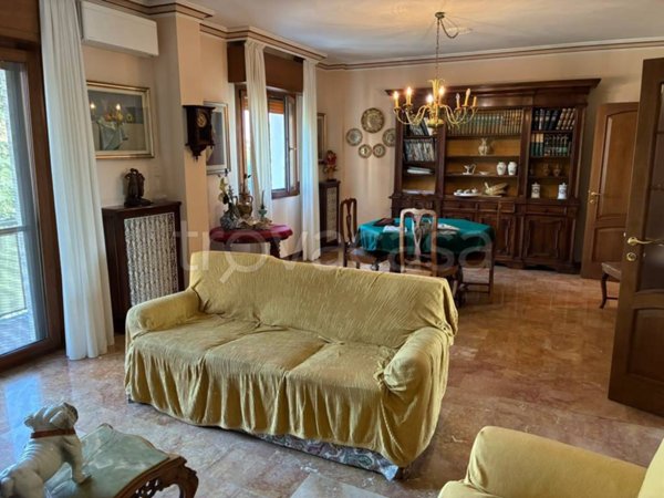 appartamento in vendita a Milano in zona Niguarda