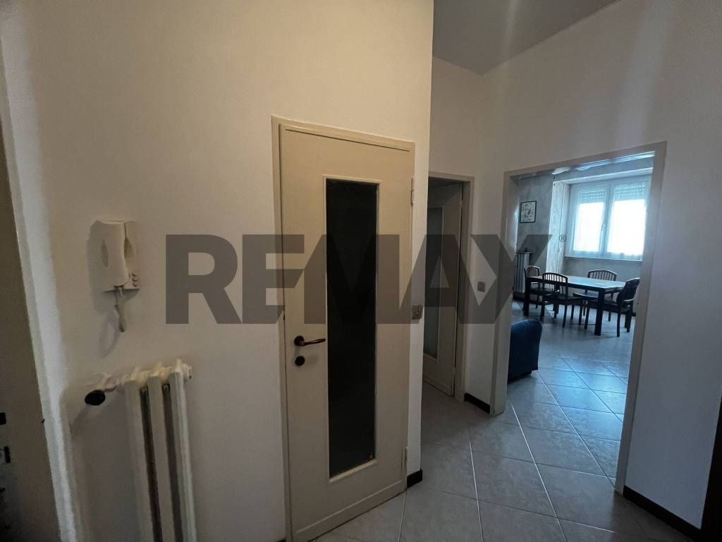 appartamento in vendita a Milano in zona Gallaratese