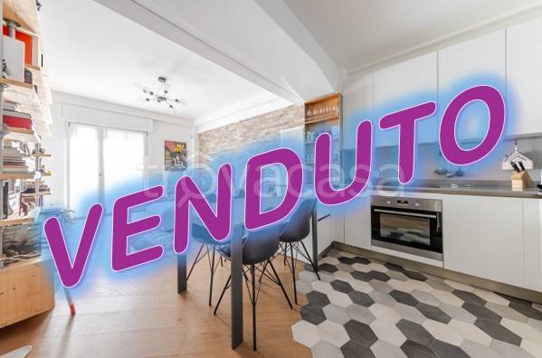 appartamento in vendita a Milano in zona Vigentino