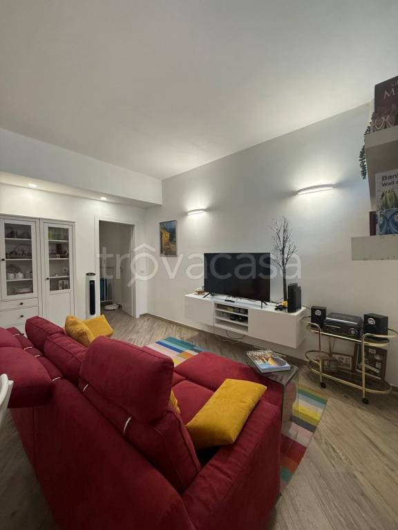 appartamento in vendita a Milano in zona Gorla