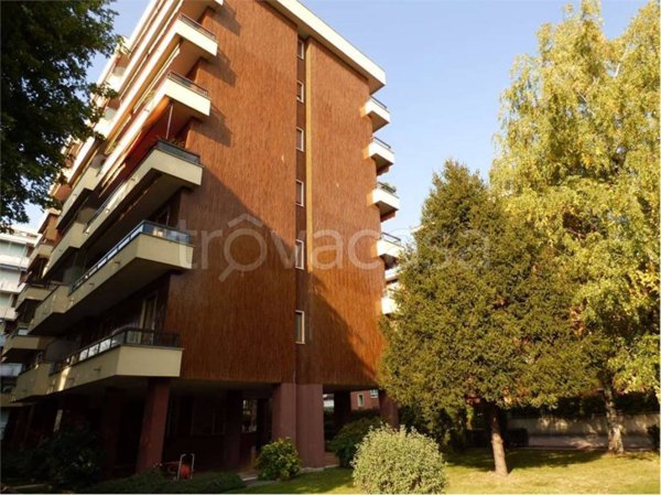 appartamento in vendita a Milano in zona Affori