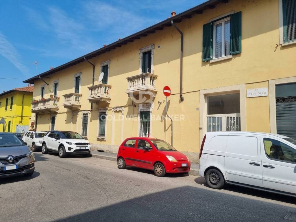 appartamento in vendita a Milano in zona Gorla