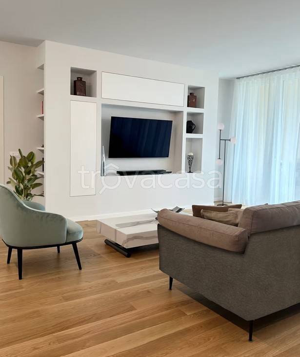 appartamento in vendita a Milano in zona Stadera