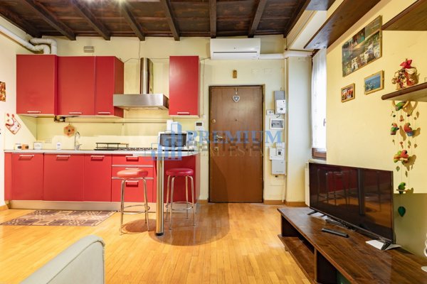 appartamento in vendita a Milano in zona Porta Ticinese