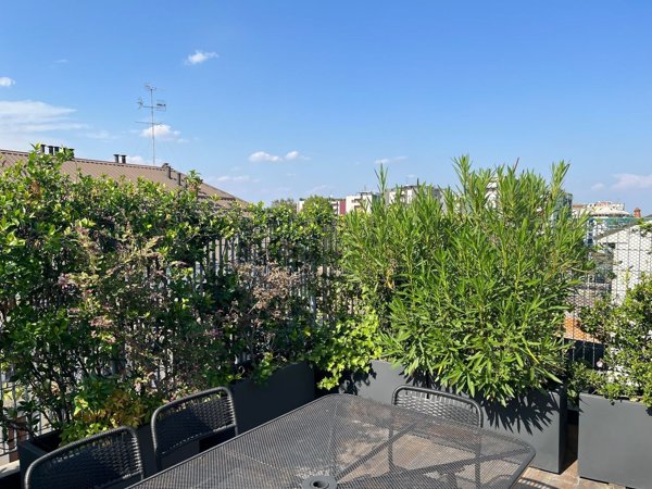 appartamento in vendita a Milano in zona NoLo