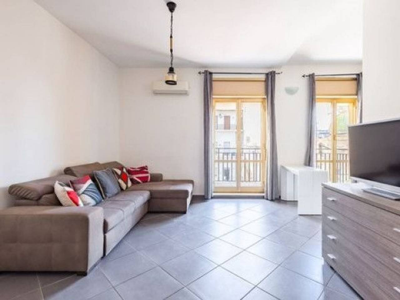 appartamento in vendita a Milano in zona Porta Monforte