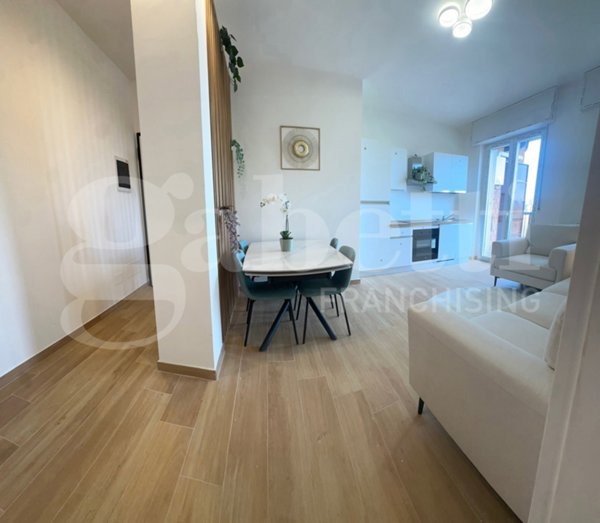appartamento in vendita a Milano in zona San Cristoforo