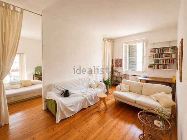 appartamento in vendita a Milano in zona Porta Genova