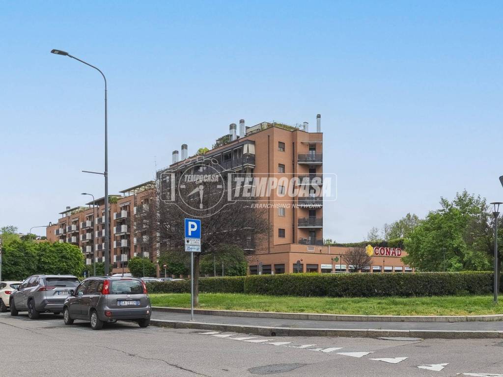 box auto in vendita a Milano in zona Piazzale Lodi