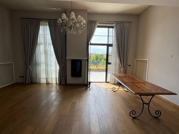 appartamento in vendita a Milano in zona Corvetto