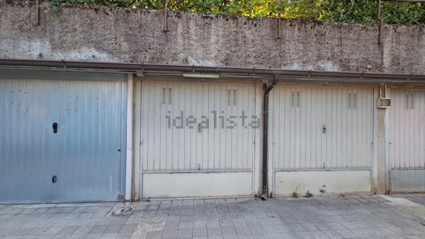 box auto in vendita a Milano in zona Chiesa Rossa