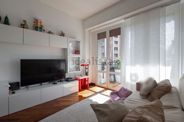 appartamento in vendita a Milano in zona Tibaldi