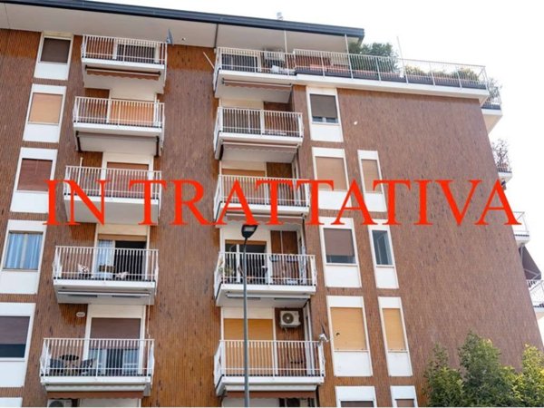 appartamento in vendita a Milano in zona Bande Nere