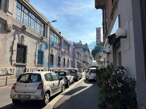 appartamento in vendita a Milano in zona Centro Direzionale