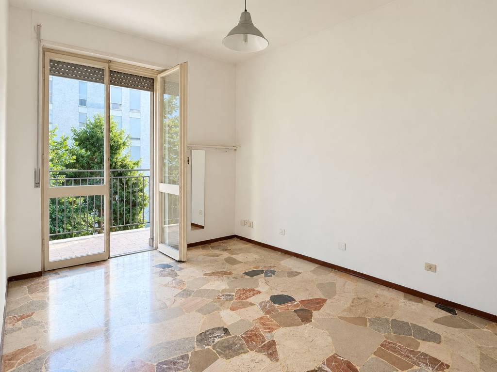 appartamento in vendita a Milano in zona Bovisa