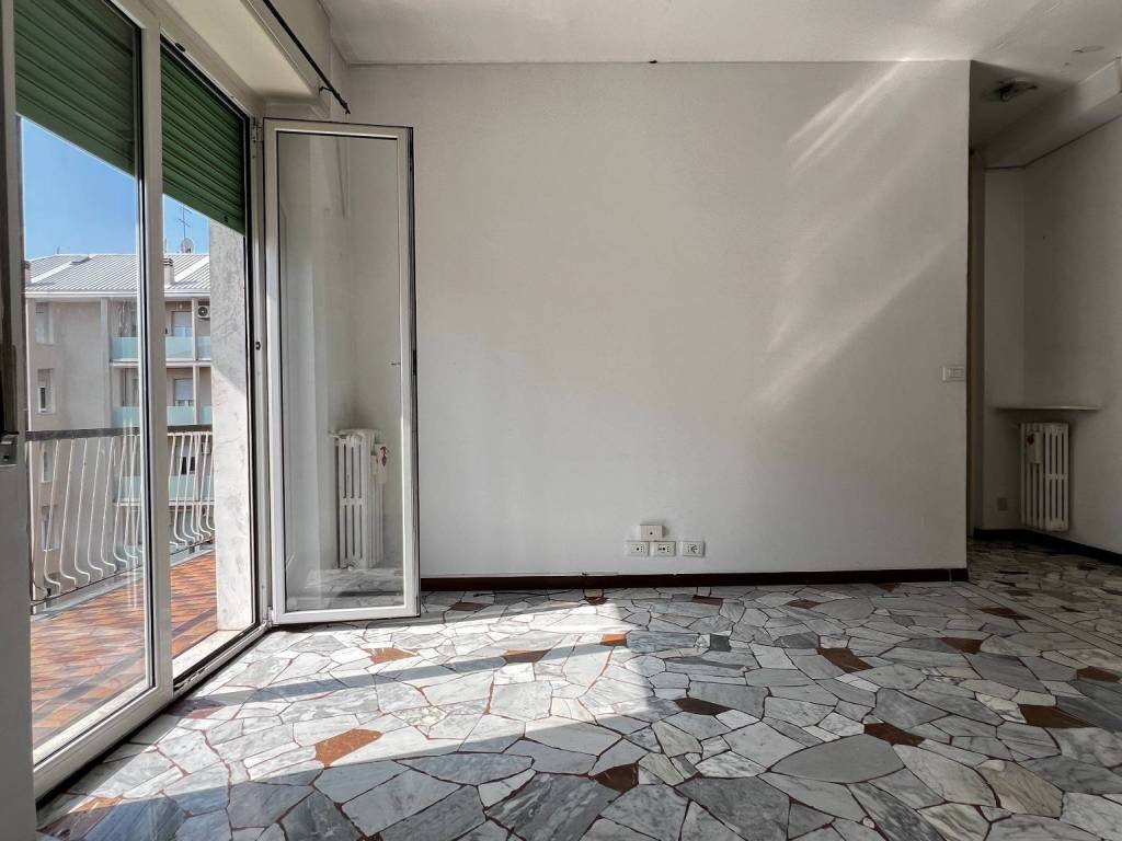 appartamento in vendita a Milano in zona Crescenzago