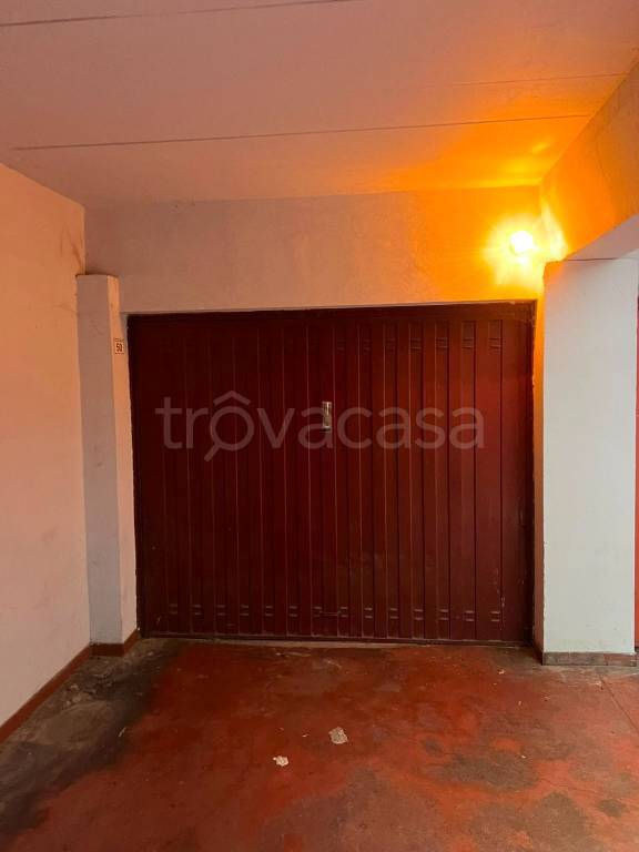 box auto in vendita a Milano in zona Baggio