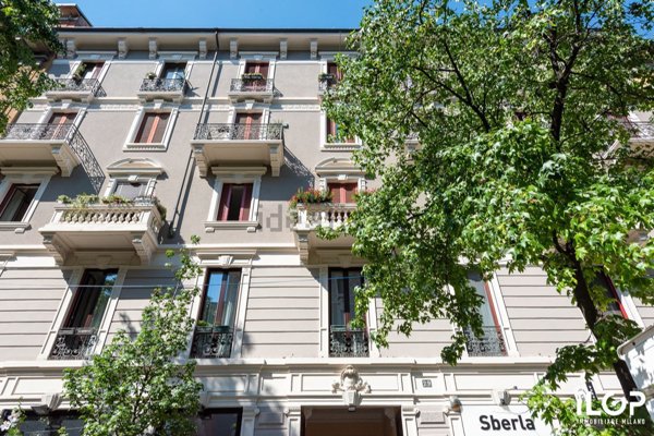appartamento in vendita a Milano in zona Isola