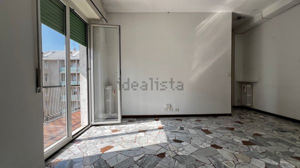 appartamento in vendita a Milano in zona Crescenzago