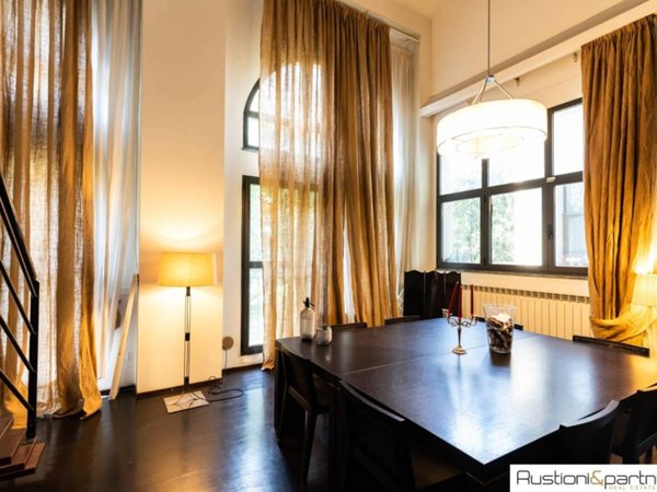 appartamento in vendita a Milano in zona Forlanini