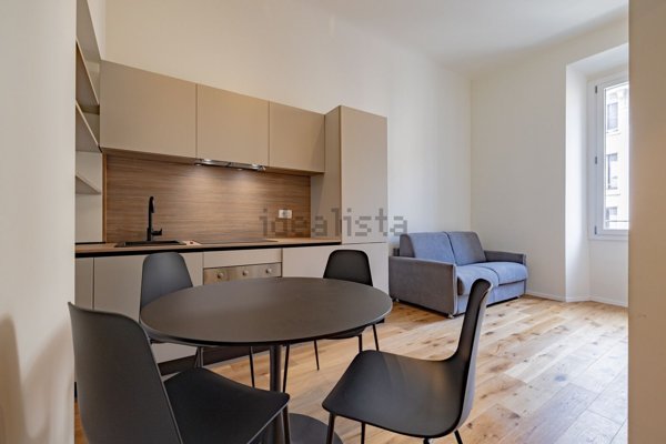 appartamento in vendita a Milano in zona Isola